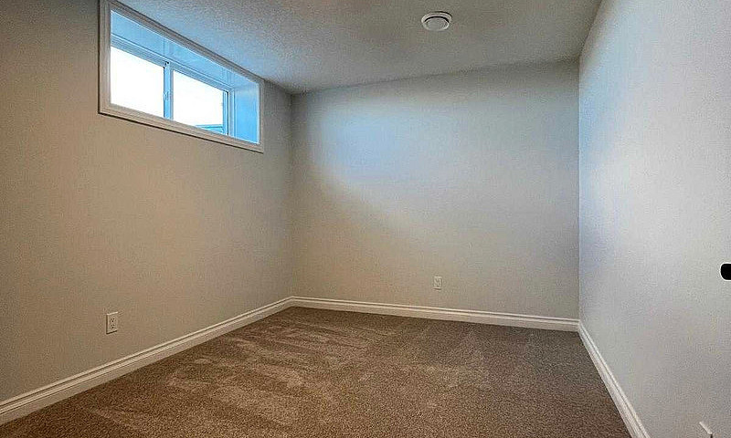 Brand New 2 Bed 1 Ba...