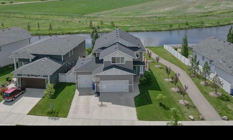 House For Sale ...
