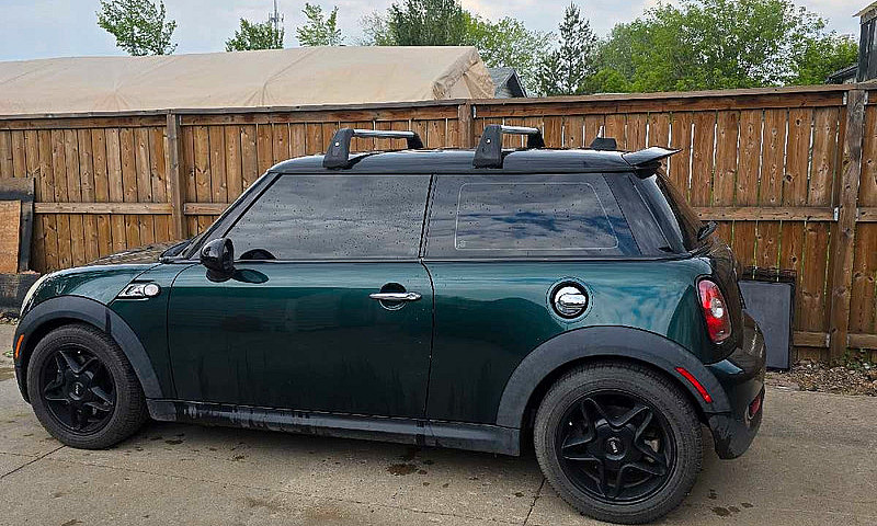 2009 Mini Cooper S...