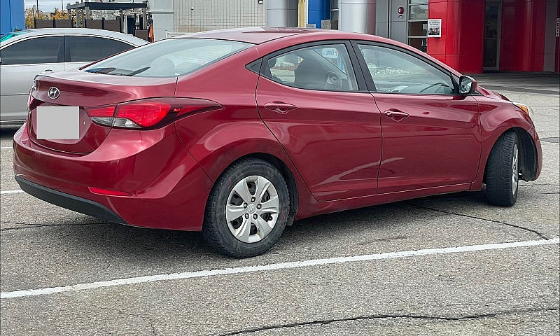 2016 Hyundai Elantra...