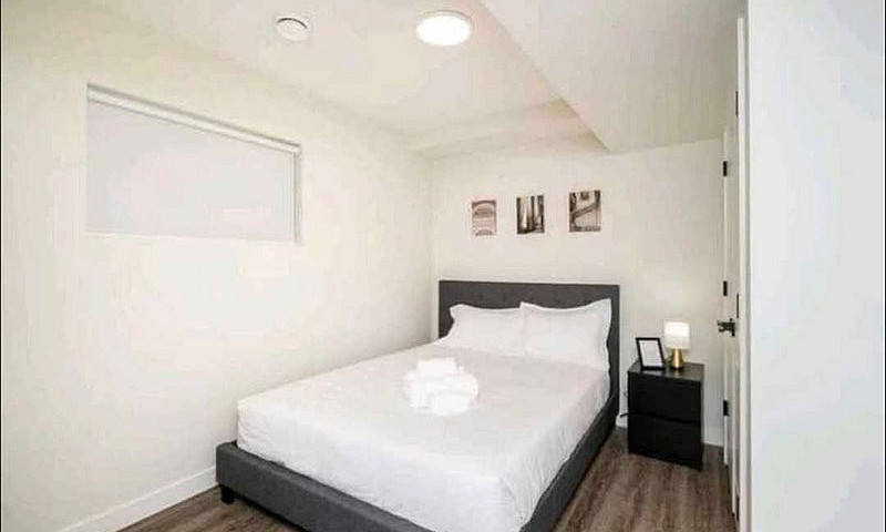 3 Bedroom, 2.5 Bathr...