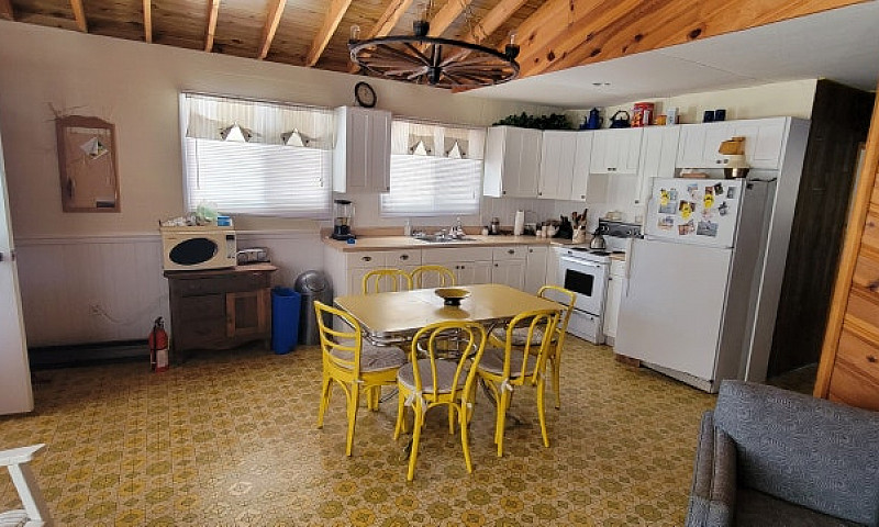 Cottage At Hillside ...