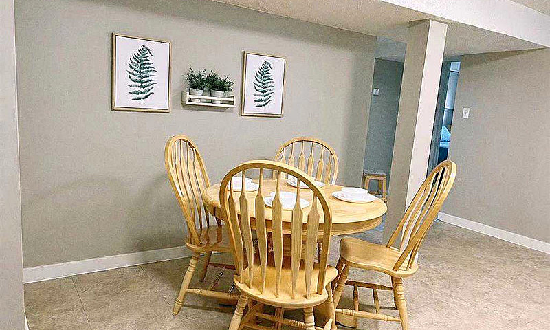 2 Bed Basement Sw...