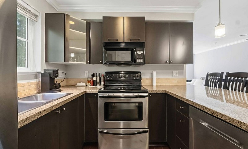Beautiful Condo For ...