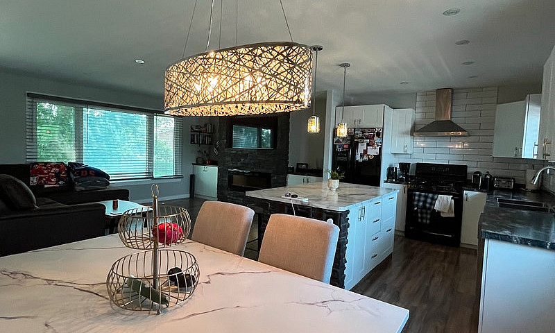 Stunning Renovated H...