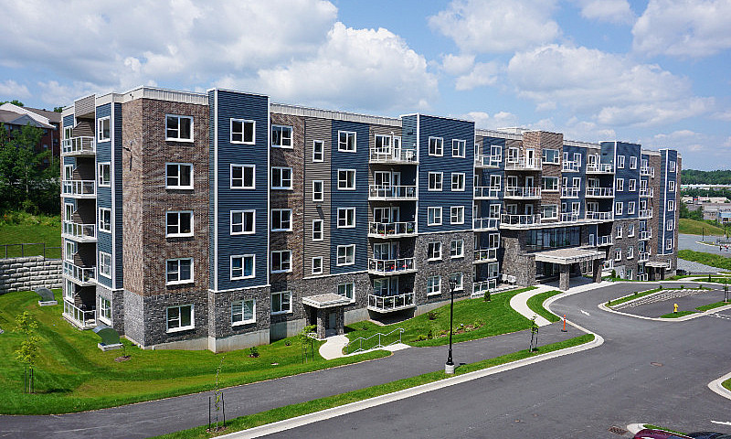 Beautiful 2 Bed, 2 B...