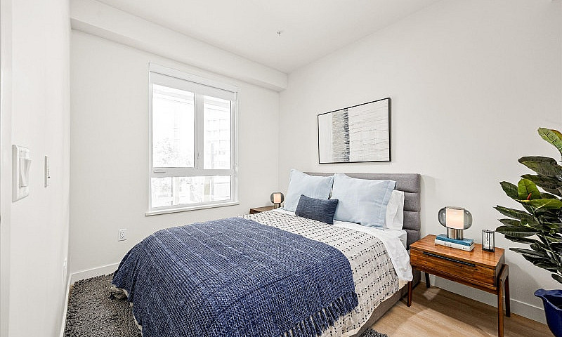 1 Bed - Brand New - ...