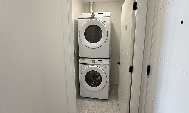 Great Location 2 Bed...
