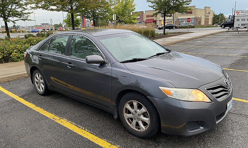 2011 Toyota Camry Le...