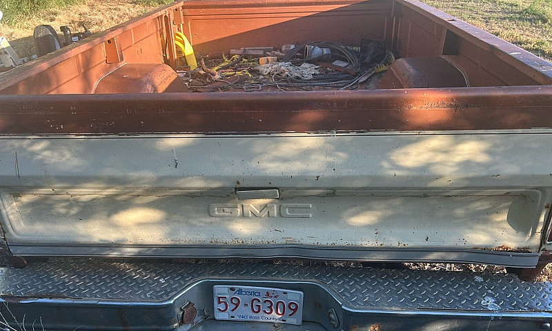  1980 Sierra Grand 1...