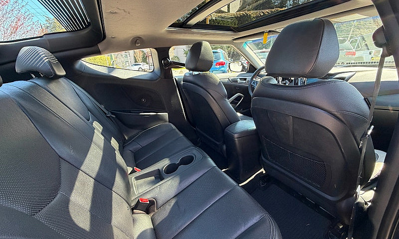 2015 Hyundai Veloste...