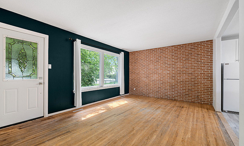 House For Sale – 258...