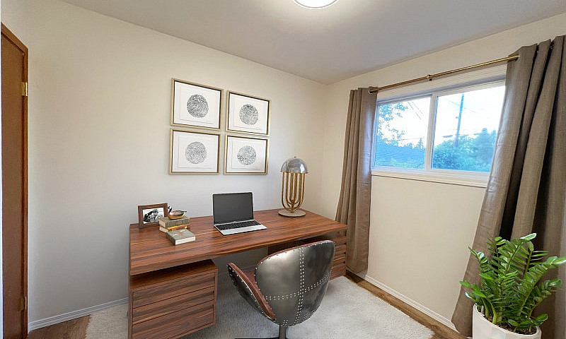 Newly Renovated 3 Be...