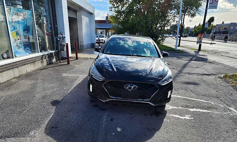 Hyundai Sonata ...