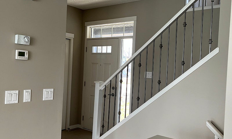3-Bedroom Walkout Ho...