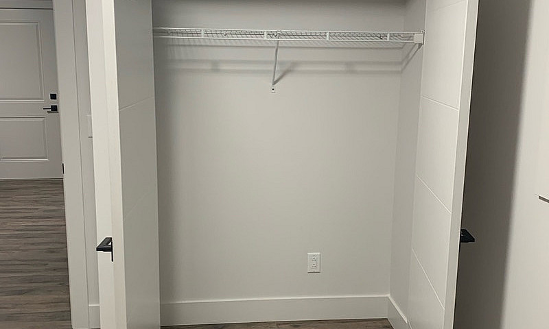 2 Bedroom 1 Bathroom...
