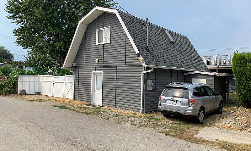 1 Bedroom / 1 Bathro...