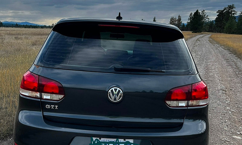 2012 Volkswagen Golf...