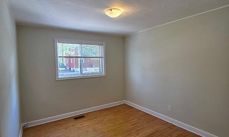 Two Bedroom Apartmen...