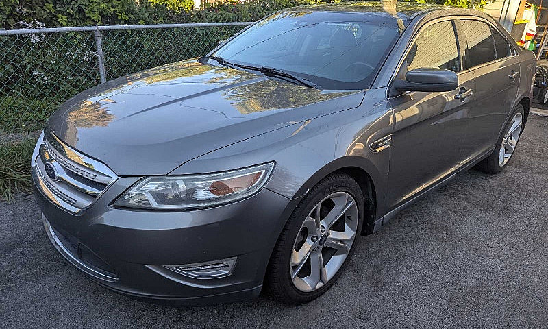 Ford Taurus Sho...