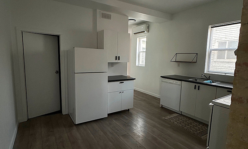 Duplex For Sale - Fu...