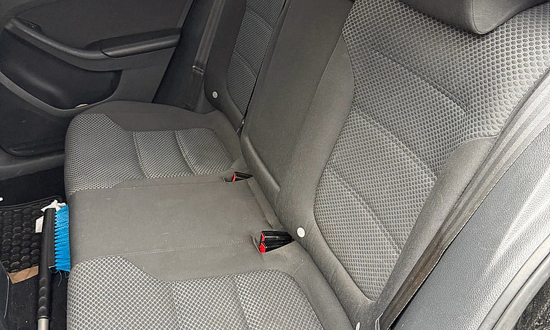 2014 Volkswagen Jett...