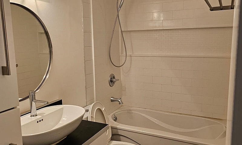 3Bed 1Bath -Basment ...