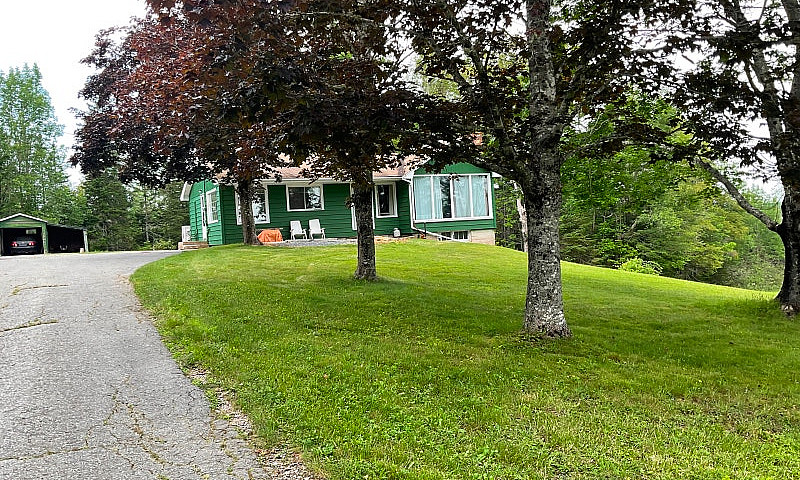 Private Sale - 3 Bdr...