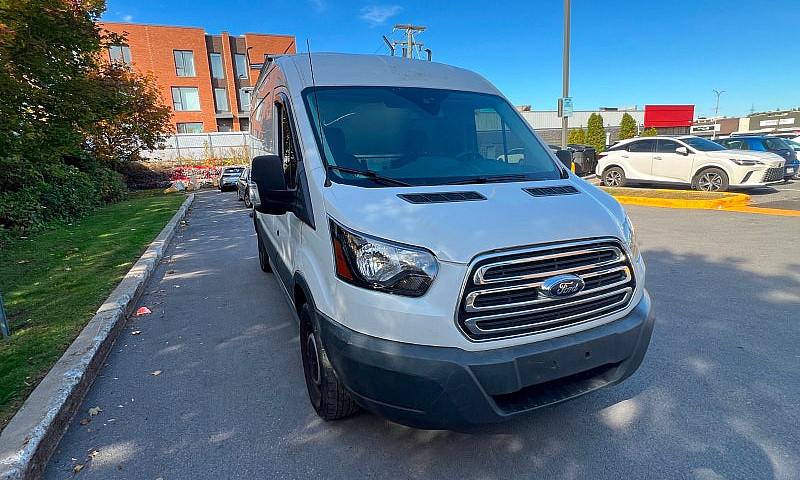 2018 Ford Transit T2...