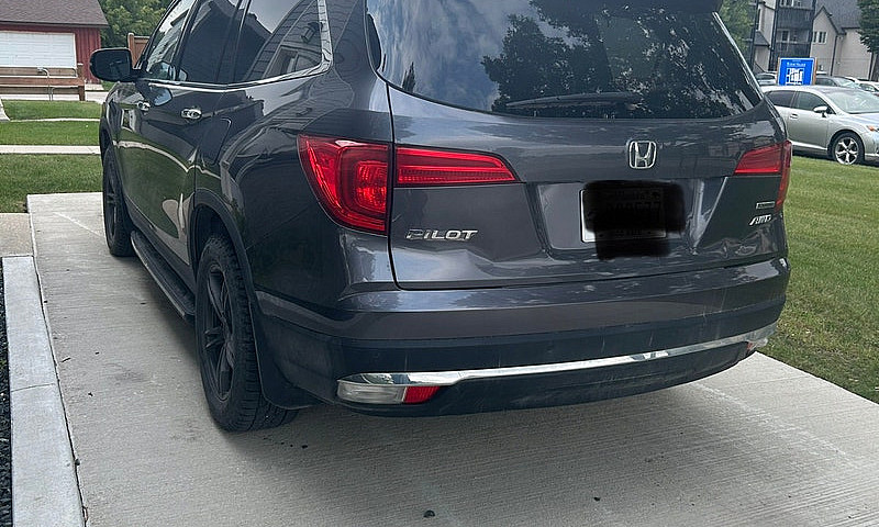 2016 Honda Pilot Tou...
