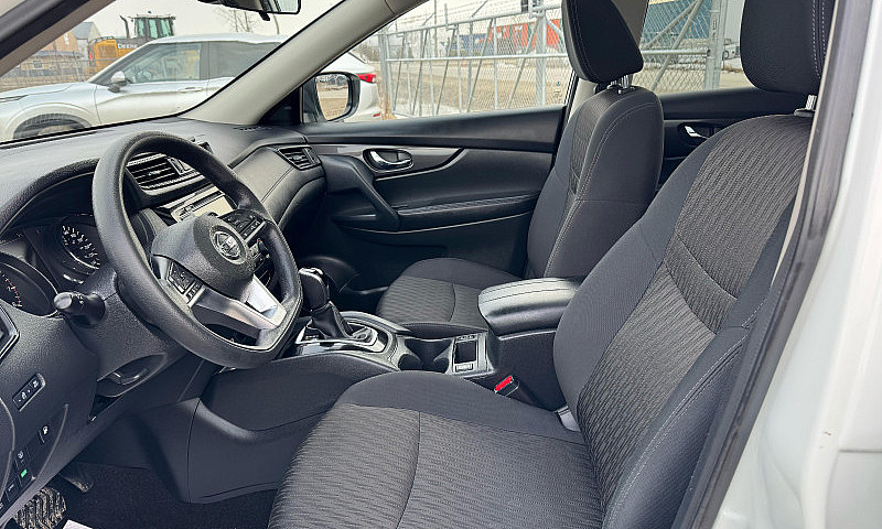 2019 Nissan Rogue...