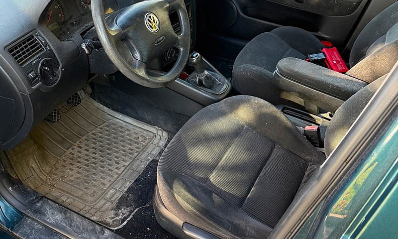 2000 Volkswagen Jett...