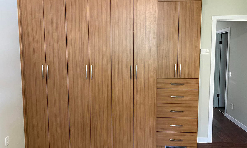 Bright 3 Bedroom Mai...