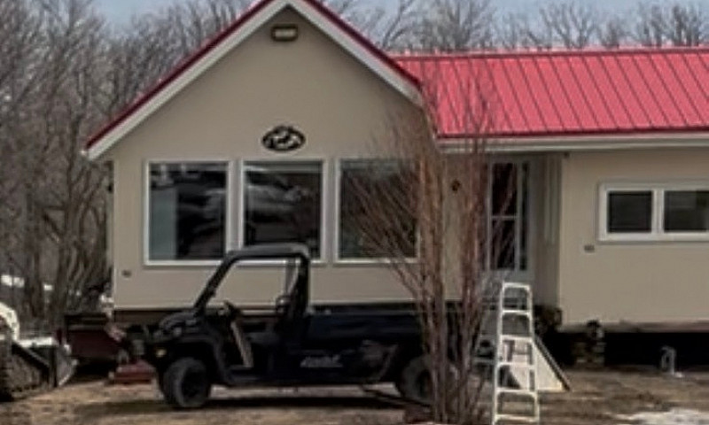  House For Sale To B...