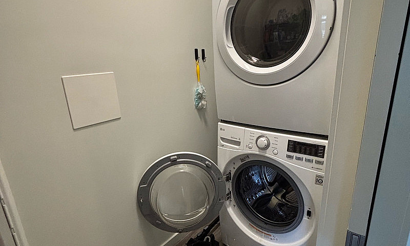 2 Bed 2 Bath Apartme...