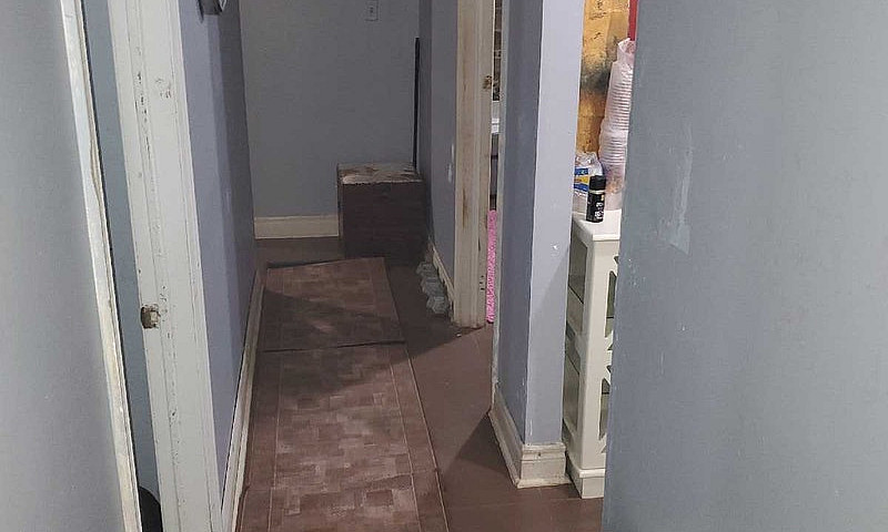2 Bedroom Basement A...