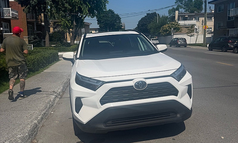 Toyota Rav4 ...