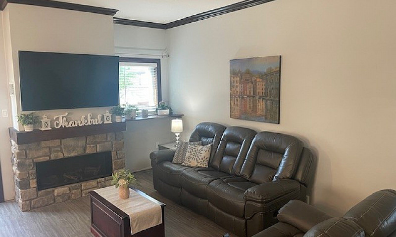 5-Bedroom Home With ...