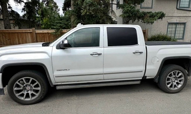 2016 Gmc Denali 1/2 ...