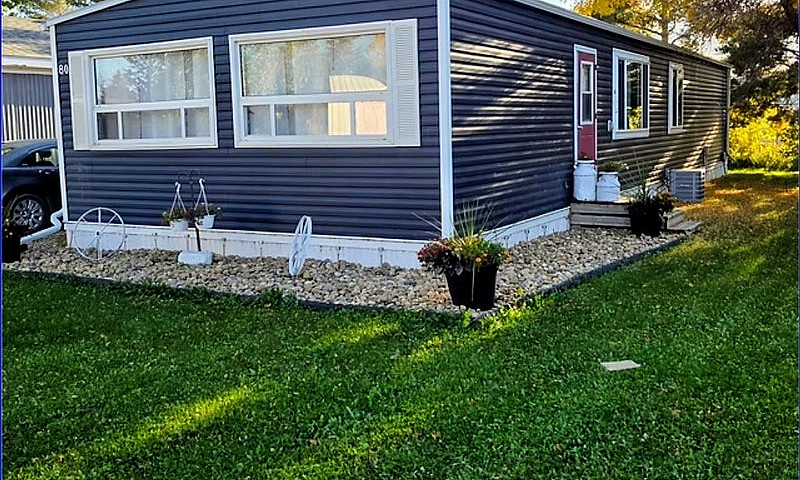 4 Bedroom, 1 Bath Ho...