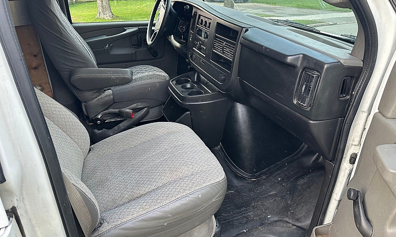  Chevrolet Express ...