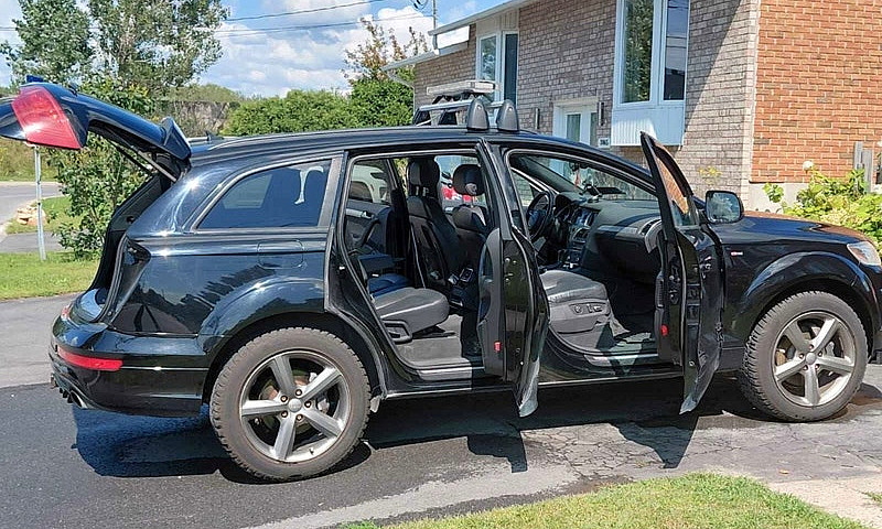 Audi Q7 S-Line Impec...