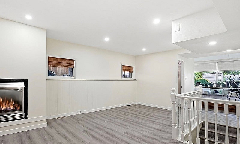 Spacious 5-Bedroom H...