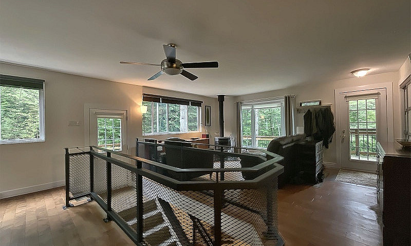 Bungalow | 4.41 Acre...