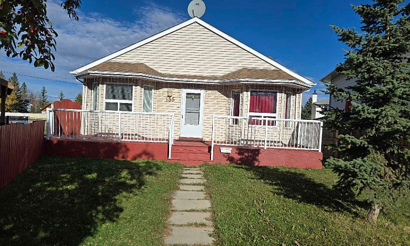 Applewood  4Level Sl...