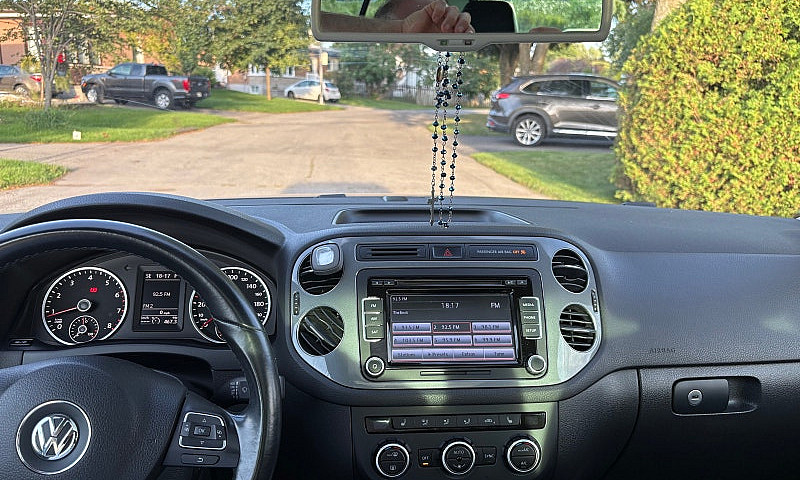 Volkswagen Tiguan...