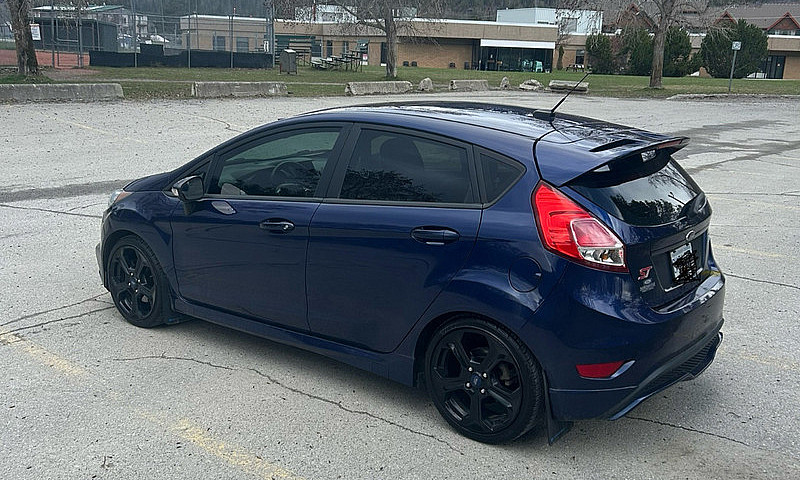 2016 Ford Fiesta St ...