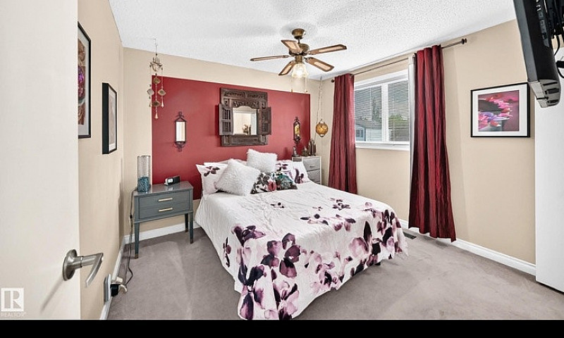 New Listing In Ottew...