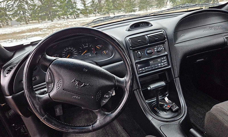 1994 Ford Mustang Gt...