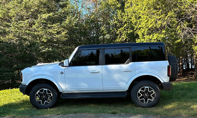 2025 Ford Outer Bank...